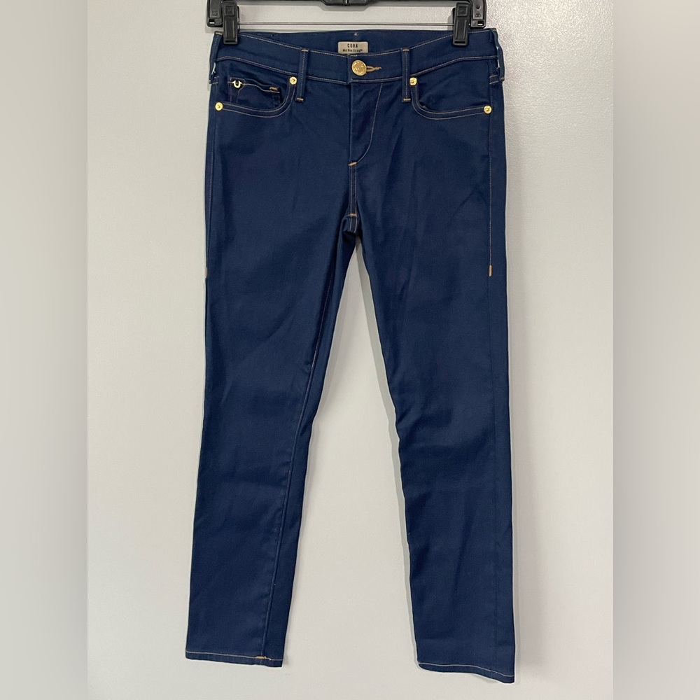 TRUE‎ RELIGION